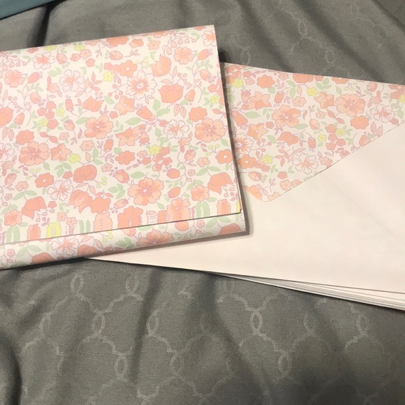 Stationery Set - Picture 4 of 4